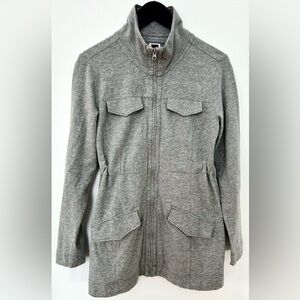 TNF The North Face Women’s 4-Pocket Full Zip Jacket/sweater – size Medium